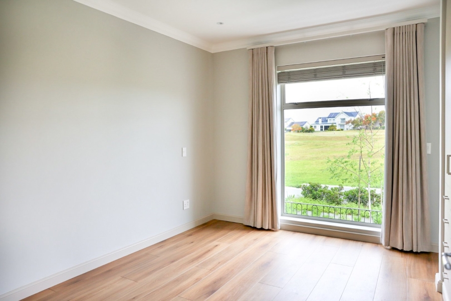 To Let 3 Bedroom Property for Rent in Kingswood Golf Estate Western Cape